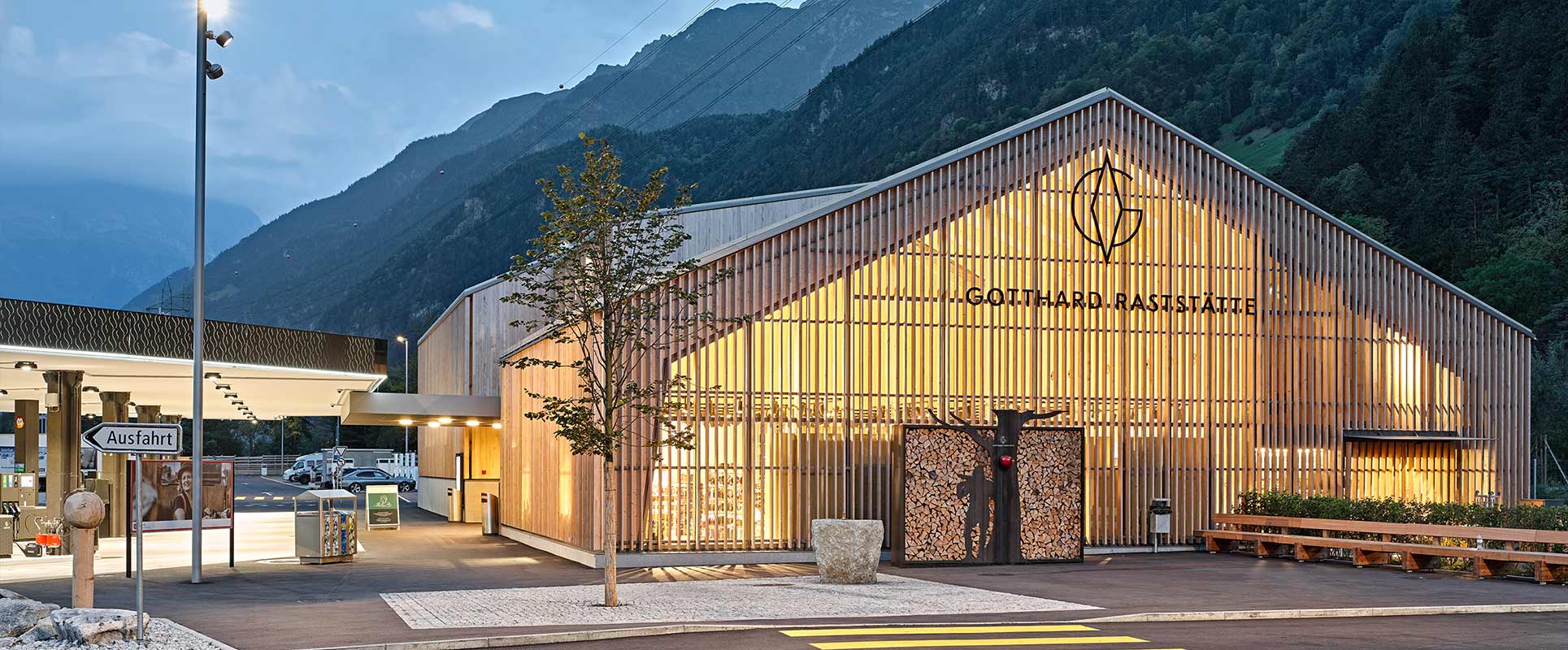 Richtung Süd - Gotthard Raststätte